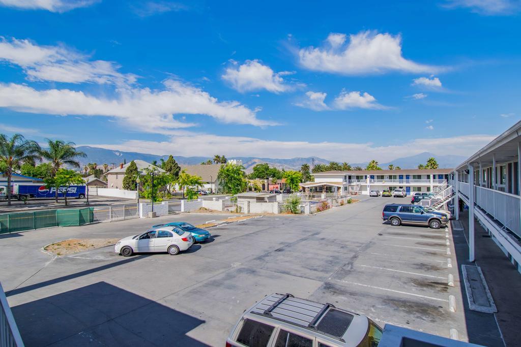 Motel 6-San Bernardino, Ca - Downtown Екстериор снимка